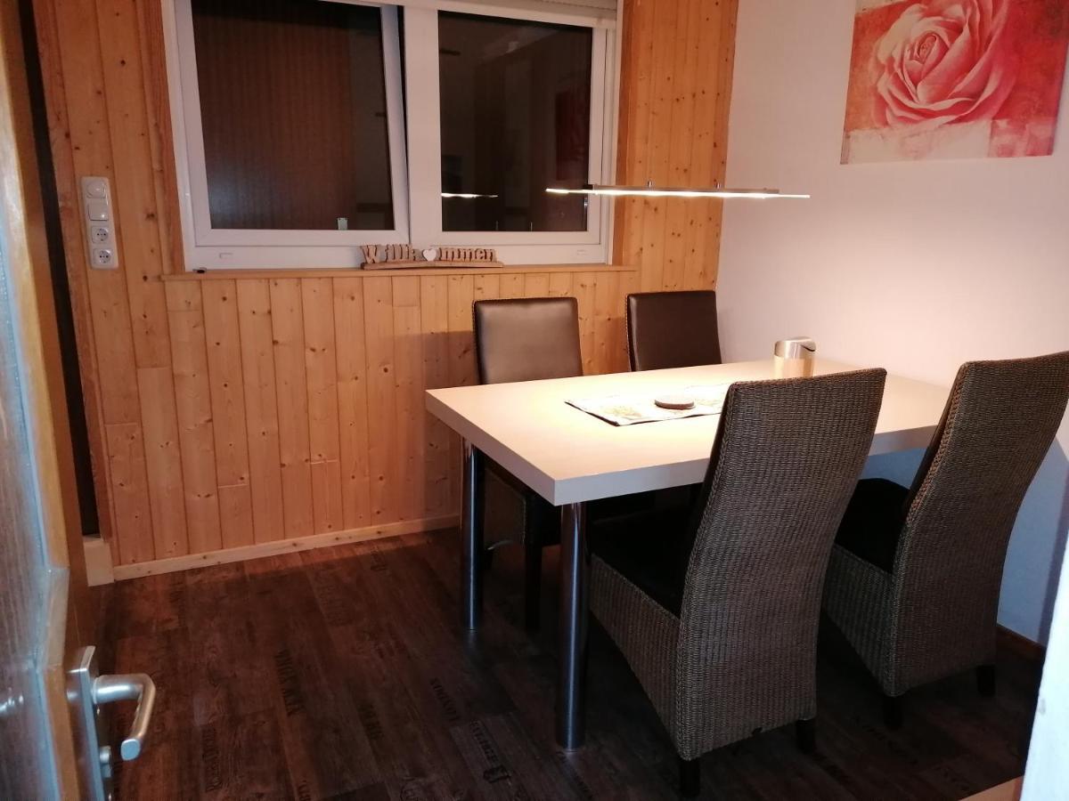 Wohnung Am Stadtrand Von אייזנבאך מראה חיצוני תמונה